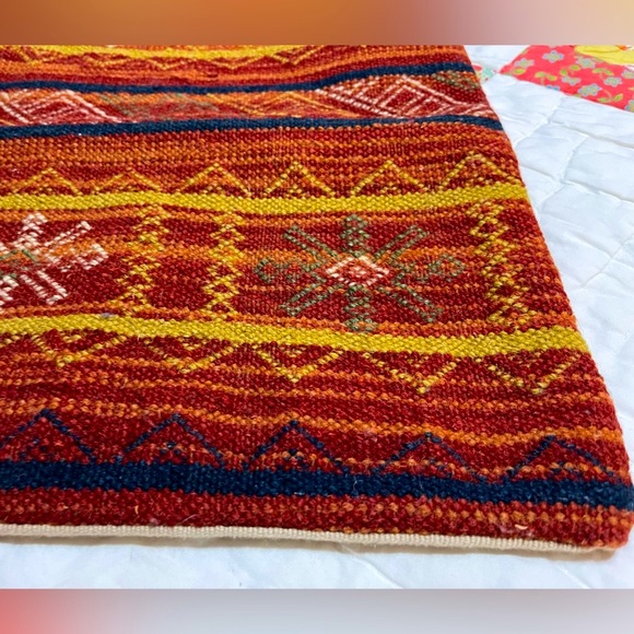 Pottery Barn Vintage Wool Tribal Kilim Pillow Cover, 18” - Picture 4 of 8